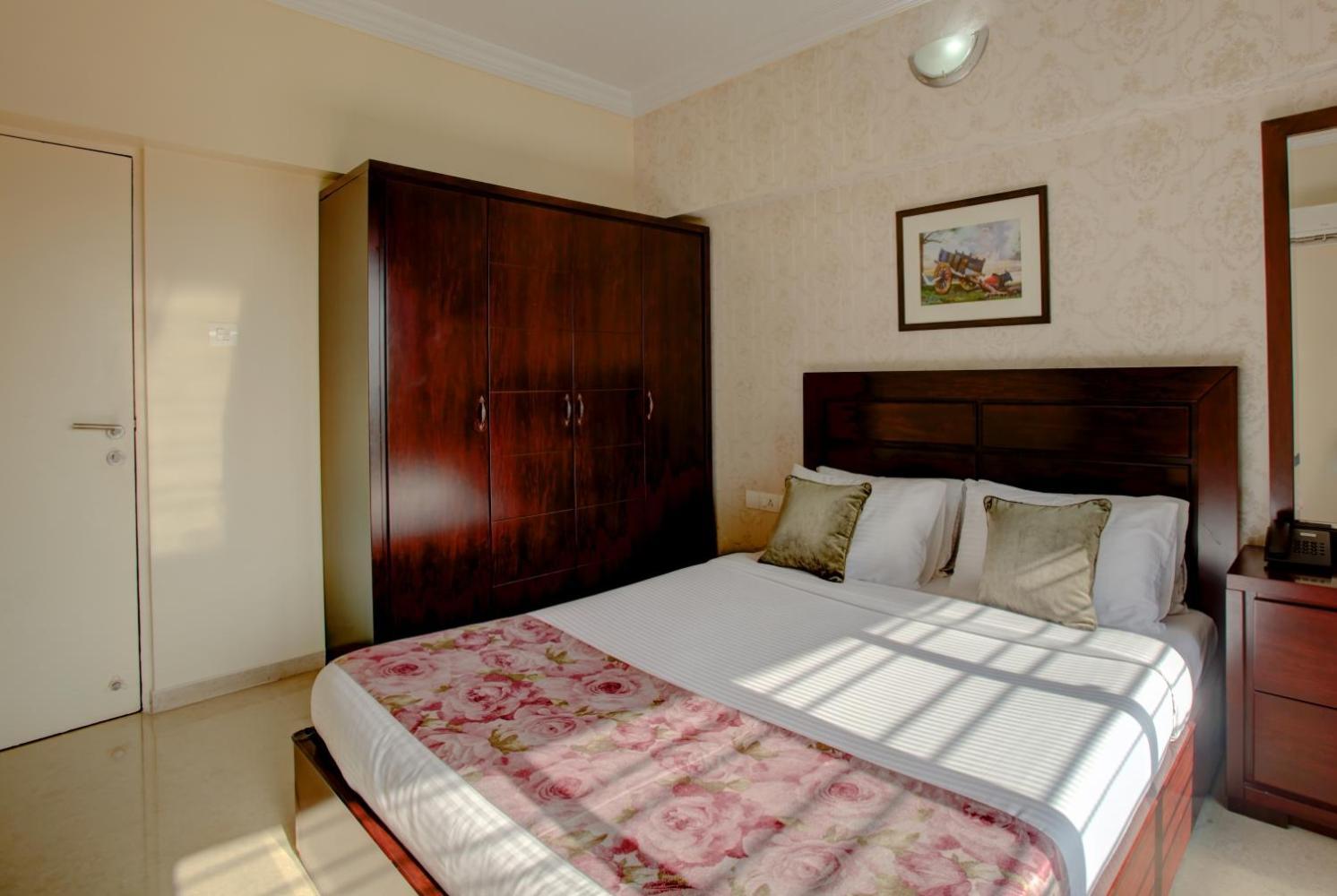 Hotel Lalco Residency Bombaj Exteriér fotografie